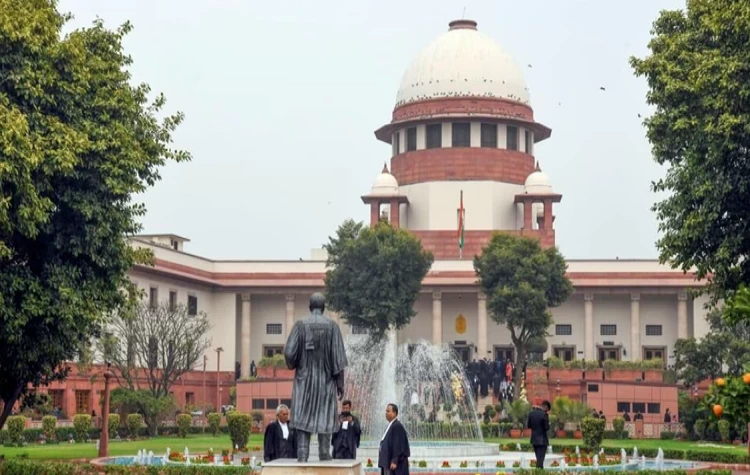 Overruled. Supreme Court Says MPs And MLAs Can't Claim Immunity For Bribery